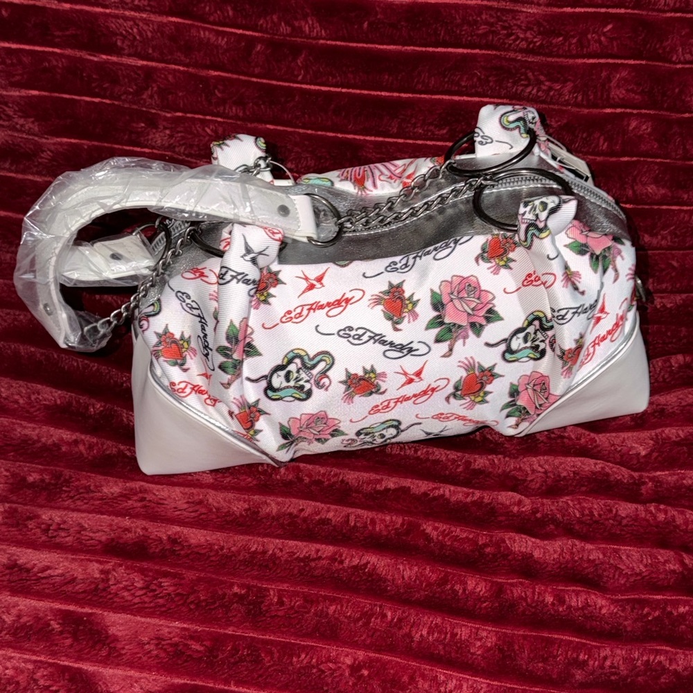 Stylish White and Red Women's Bag - Picture 2 of 11